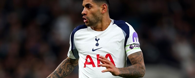 ‘I just love his character’ – Paul Scholes wants Man United to sign rival defender