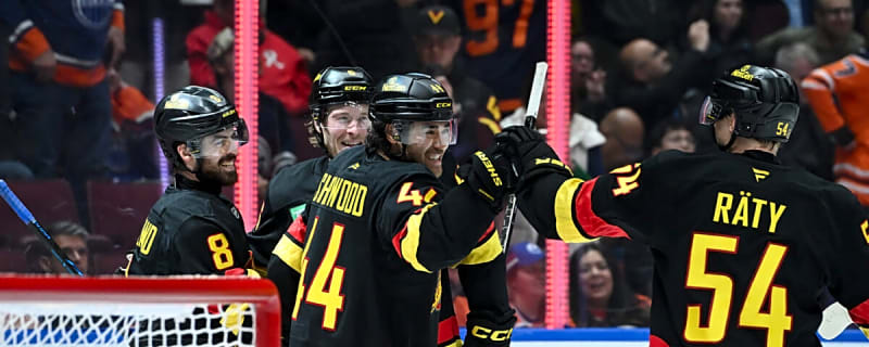Sherwood’s 2 Goals Lead Canucks to 4-3 Overtime Victory Over the Oilers
