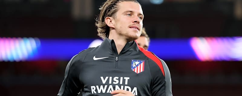 Man United keen on midfielder loan but club prefer £35m permanent transfer