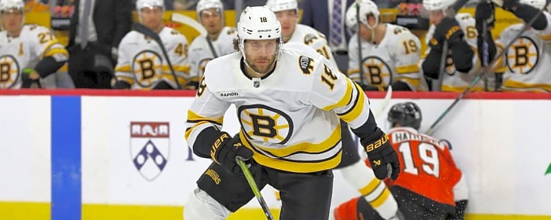 Bruins Need Zacha Healthy to Hold Onto Playoff Spot