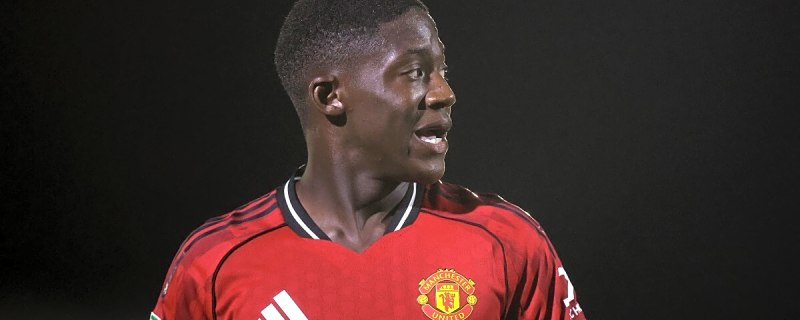 Unsettled star puts Man United contract talks on hold to pursue transfer away