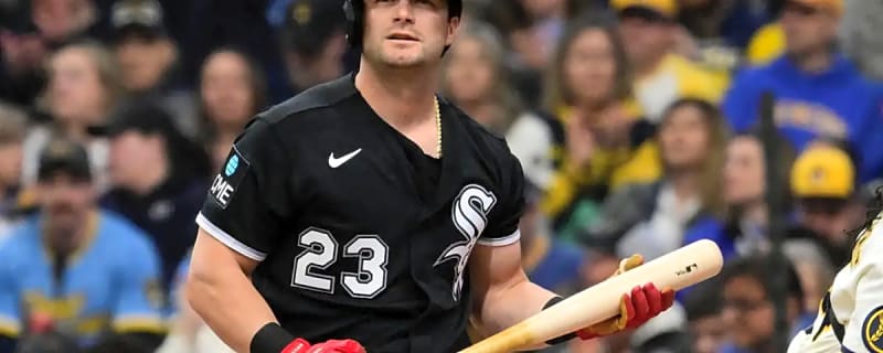 Chicago White Sox made dubious MLB history in 14-2 loss to Milwaukee Brewers