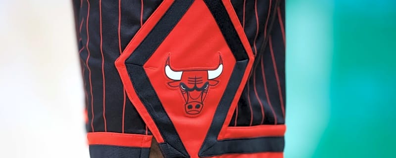 Chicago Bulls teetering on disaster with beloved NBA Draft prospect
