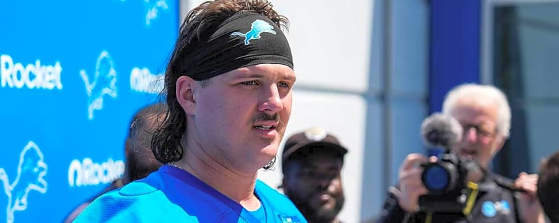 Lions rookie has phone blow up after The Onion article involving Thanksgiving game