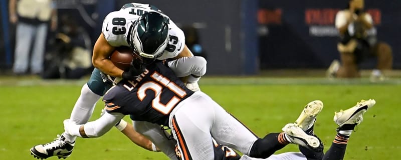 Worrying injury vs. Eagles forces Chicago Bears defensive change