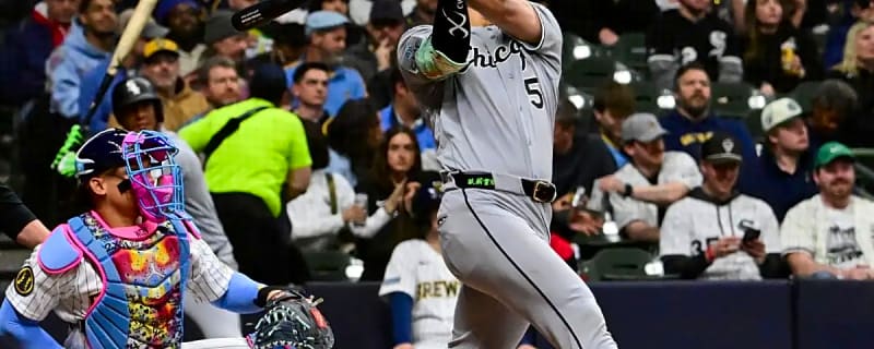 Chicago White Sox slugger makes history with his MUNEshot