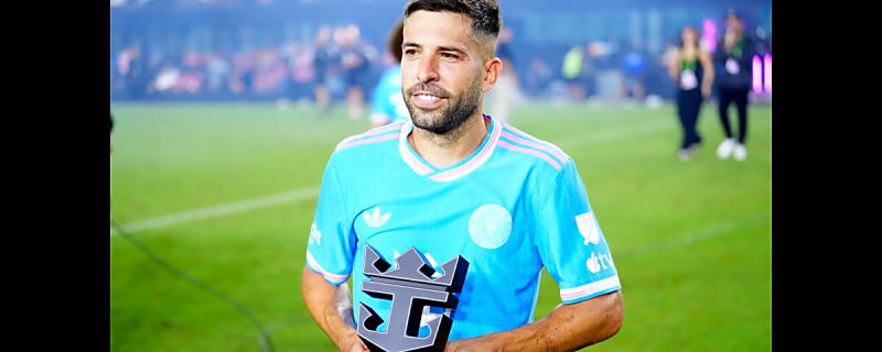 FC Barcelona With A Nice Gesture For Jordi Alba After He Confirmed He Will Retire