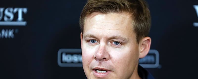 White Sox discussing big trade with AL contender that features wild twist