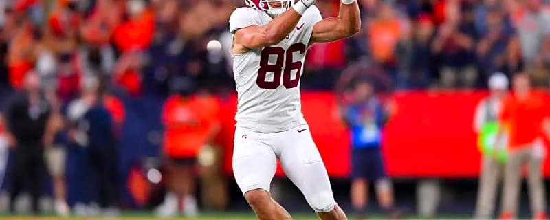 Who is Chicago Bears rookie tight end Sam Roush?