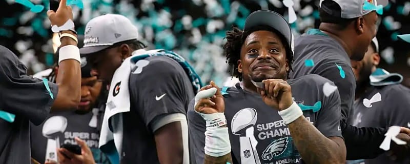 Chicago Bears sign Super Bowl champion before Bengals game