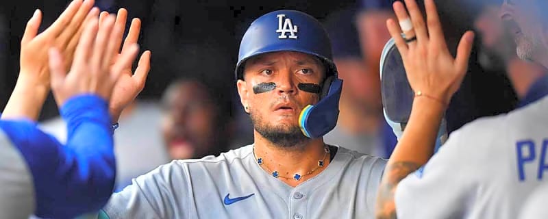 Dave Roberts gives Miguel Rojas update after late scratch for Dodgers vs. Blue Jays