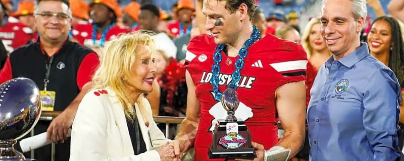 Chicago Bears sign a new quarterback following 2026 NFL Draft, could indicate future trade