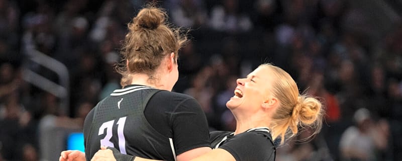 Valkyries make WNBA history during Chase Center debut