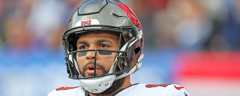 Mike Evans Makes &#39;Emotional&#39; Announcement After Injury