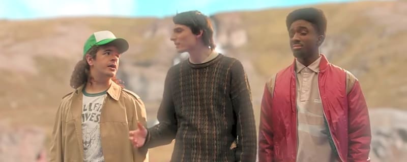 SNL’s STRANGER THINGS Sketch Imagines Silly Spinoff Shows, Makes Fun of Conformity Gate