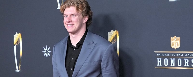 NFL Honors 2026: Carson Schwesinger named Defensive Rookie of the Year