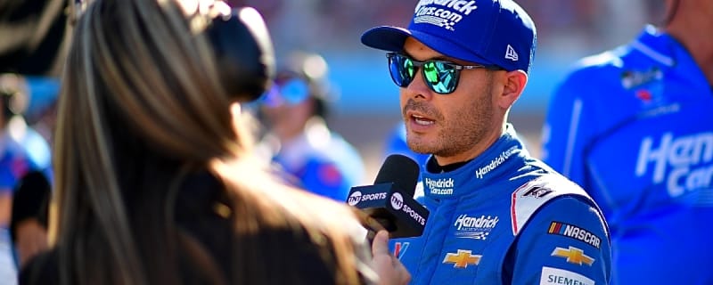 Kyle Larson praises Denny Hamlin ahead of Championship 4 showdown at Phoenix