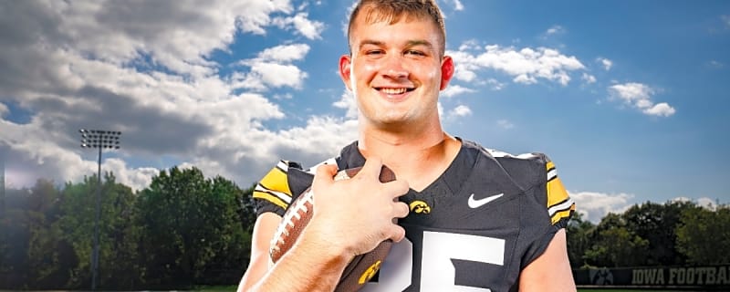 Houston Texans select Luke Lachey in seventh round of 2025 NFL Draft