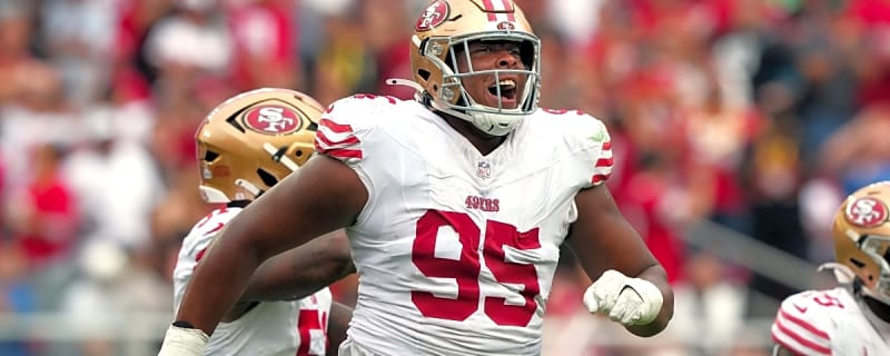 49ers rookie DT Alfred Collins forces critical fumble at the goal line vs. Rams