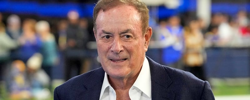 Al Michaels seemingly takes shot at Eagles on TNF broadcast while praising Bills