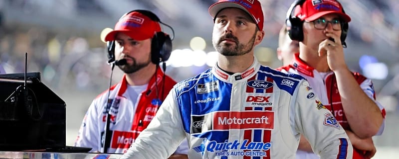 Kevin Harvick reacts to ‘scary deal’ for Josh Berry after No. 21 ignites, fills with smoke