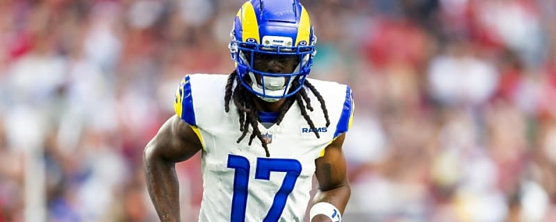 Davante Adams injury update: Rams star heads to medical tent, bites tongue following big hit