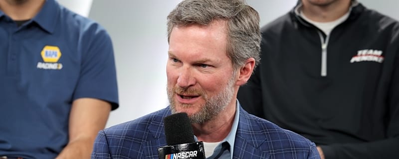 Dale Earnhardt Jr. shoots down criticism of 16-driver Chase field amid NASCAR fan concern