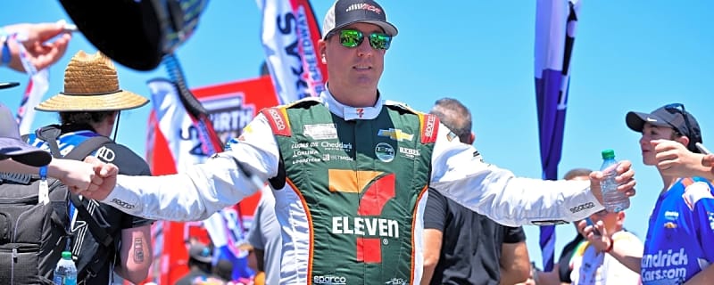 Kevin Harvick, Clint Bowyer debate what’s plaguing Kyle Busch, RCR during chaotic Texas race