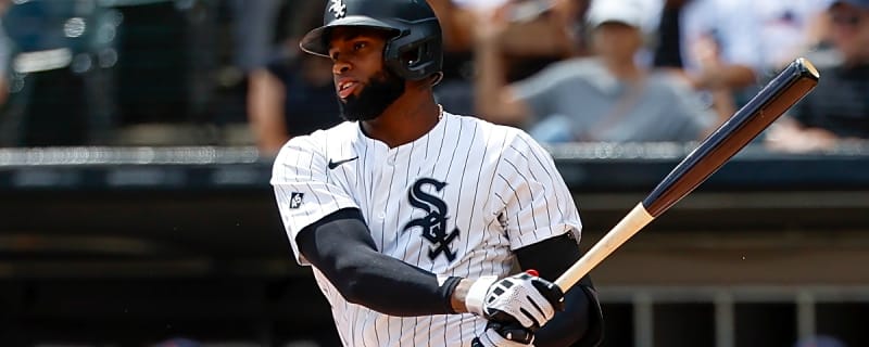 Report: Chicago White Sox trade Luis Robert Jr. to New York Mets