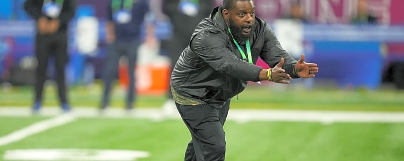 Report: Dallas Cowboys interview Pittsburgh Steelers OLB coach Denzel Martin for same role