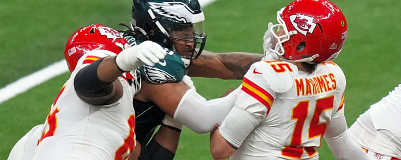 Chiefs Still AFC &#39;Front-Runners&#39; With 1 Huge Question Mark