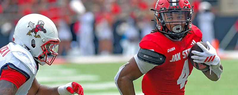 1,600-Yard Running Back Set to Enter College Football Transfer Portal 