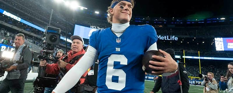 Giants’ Jaxson Dart reacts to Eli Manning’s son Charlie dressing up as him for Halloween