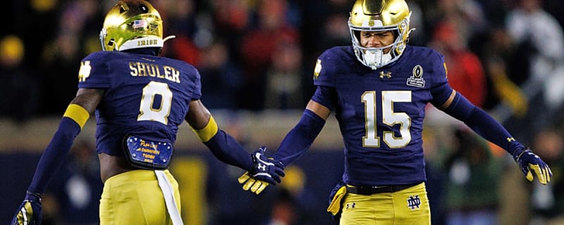 CBS Sports Names Notre Dame Cornerback Leonard Moore And Running Back Jeremiyah Love As Preseason All-Americans