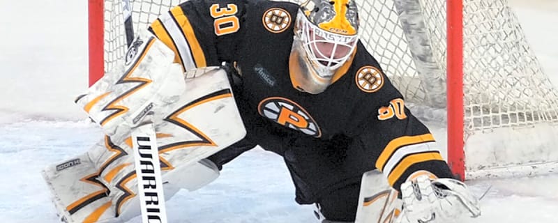 Bruins re-sign trio of players ahead of free agency