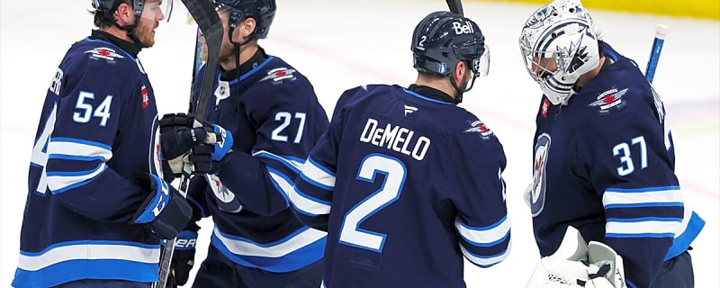 Key Jets defenseman to miss start of season with broken wrist