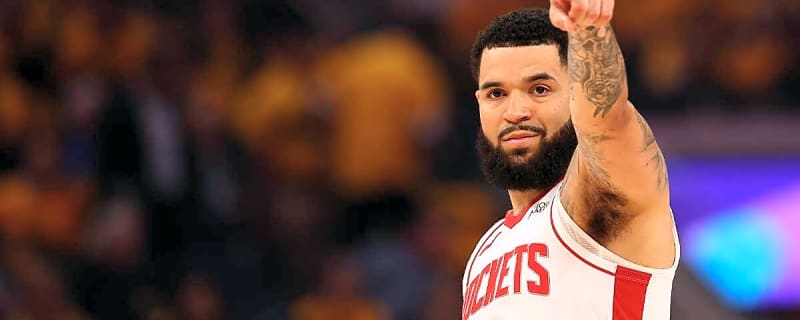 First look at Fred VanVleet in Rockets training camp after ACL injury