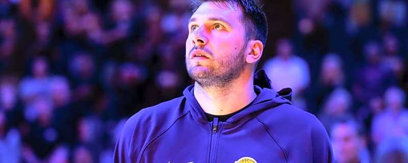 Luka Doncic, Anthony Davis grab attention with big moment after Lakers-Mavericks