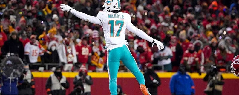 Steelers’ perfect Jaylen Waddle trade offer if Dolphins completely blow it up