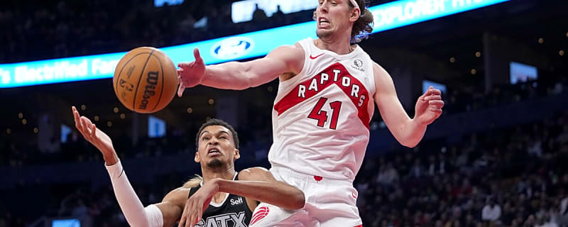 Spurs’ Kelly Olynyk shares real thoughts on playing alongside Victor Wembanyama