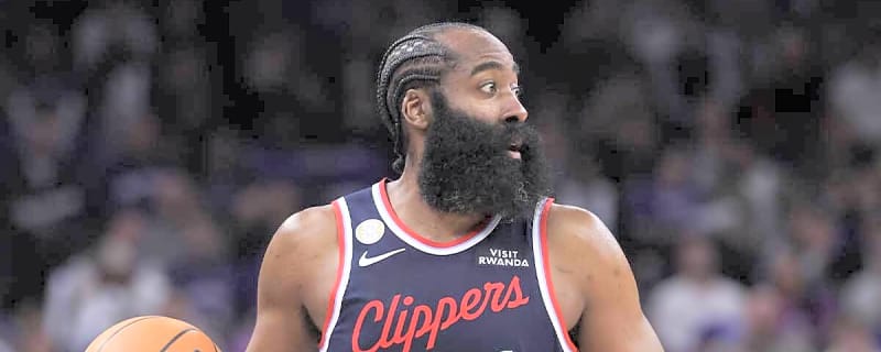 Clippers’ James Harden drops 26-point masterclass in 1st half vs. Suns