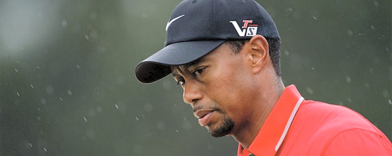 Tiger Woods grabs attention after botching golfer’s name