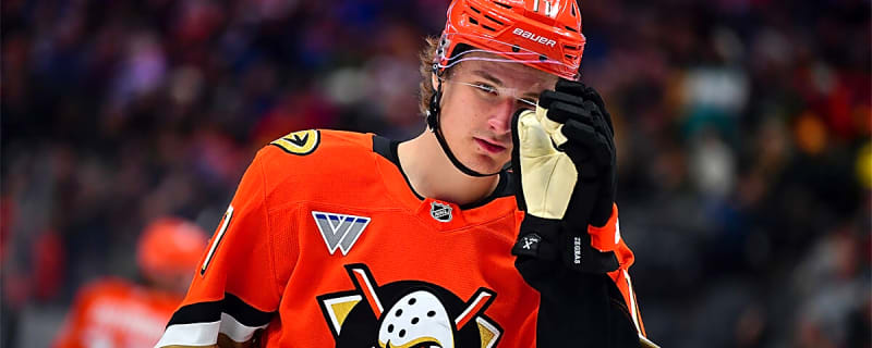Flyers GM Danny Briere makes bold declaration after Trevor Zegras trade