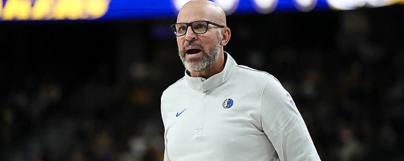 Mavericks fill final two-way roster spot