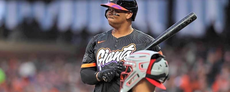 Giants’ Buster Posey preaches patience amid Rafael Devers’ struggles