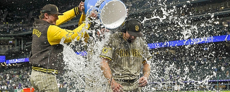 Padres rookie makes history in 21-run win