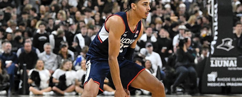 UConn basketball add recruit with family ties to current roster
