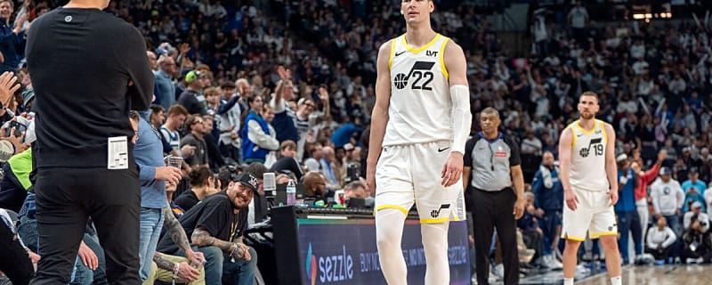 Jazz’ Kyle Filipowski keeps hot streak going with incredible 4-point play