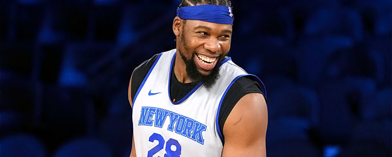 Knicks are rolling, but 1 player isn’t getting what he signed up for