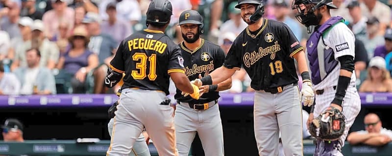 Pirates makes shocking MLB history over weekend vs. Rockies